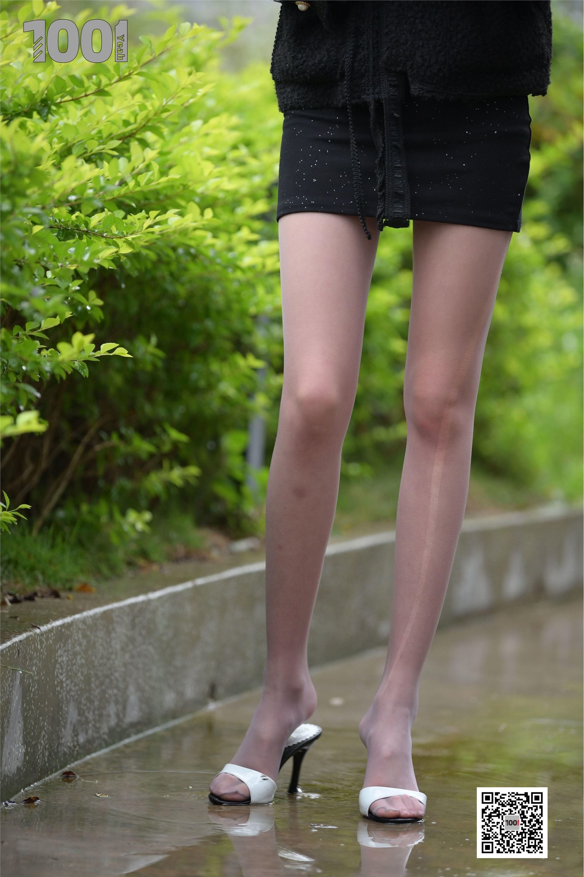 IESS异思趣向  一千零一夜《雨中漫步3》